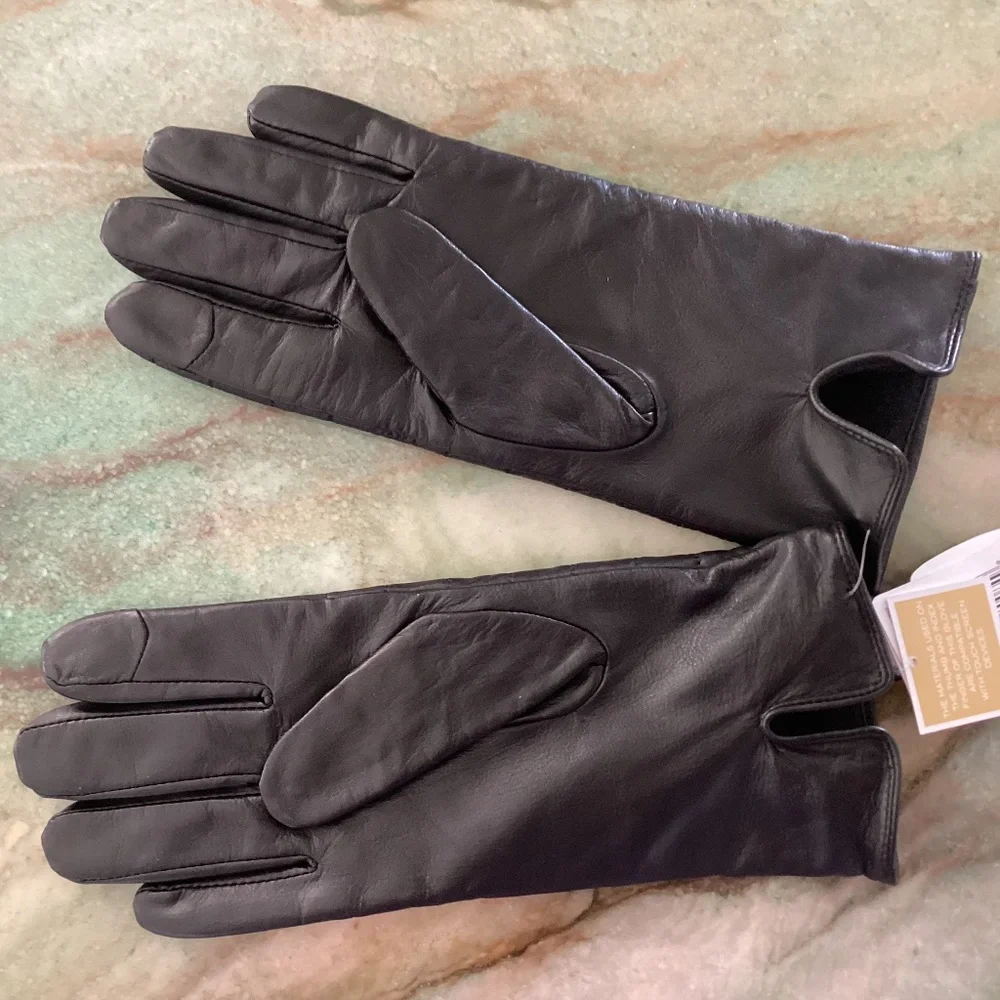 Michael Kors Quilted Leather Tech Gloves Fleece Lined Black Gold MK Logo - Picture 8 of 10